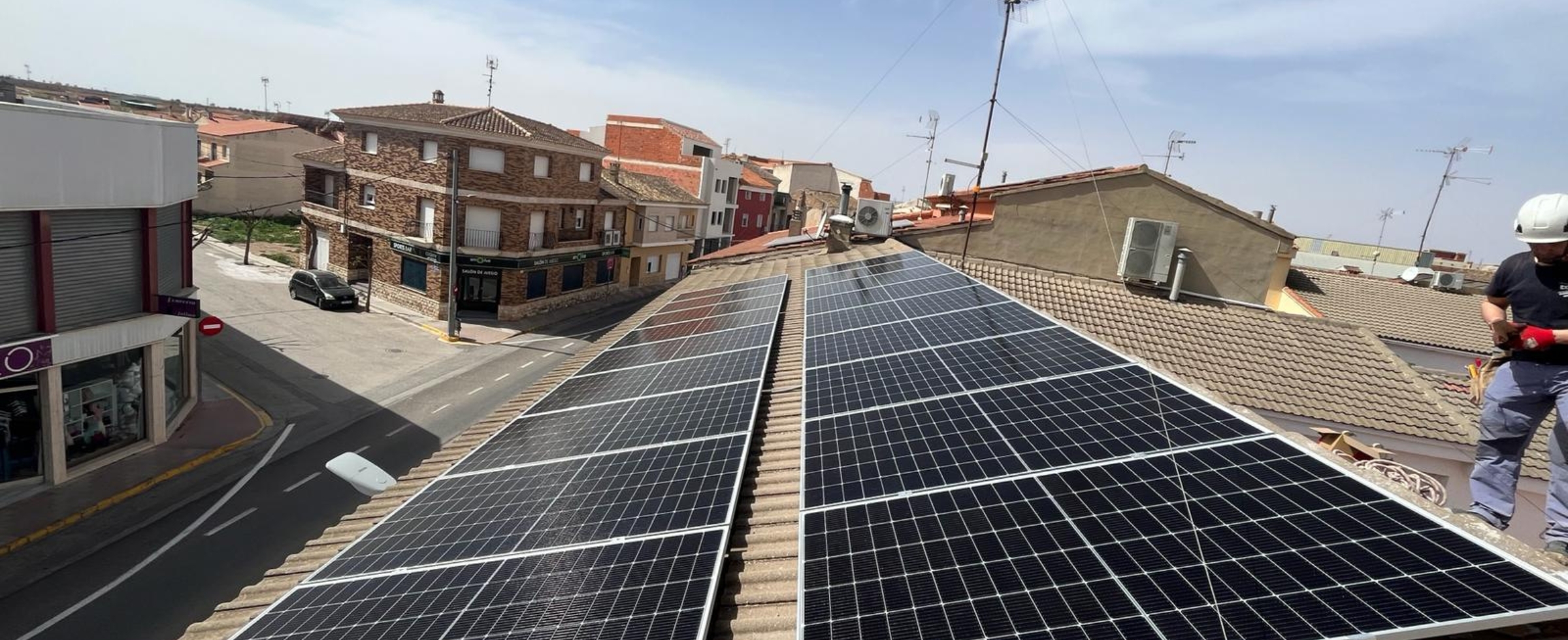 Instalación solar fotovoltaica en Casas-Ibáñez