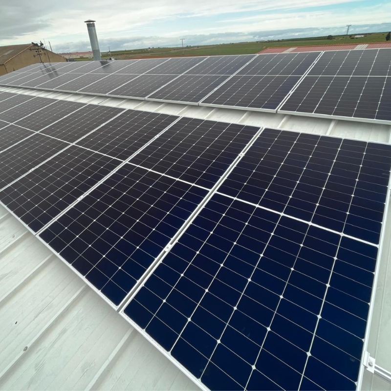 Instalacion autoconsumo solar en explotación agrícola de Albacete