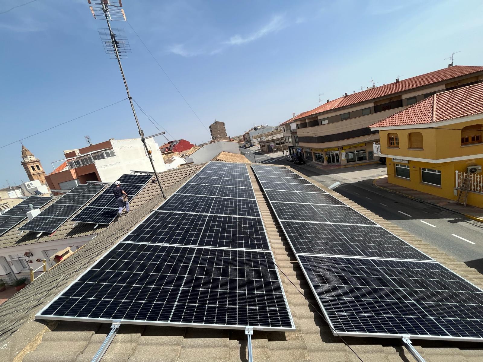 Instalacion solar residencial en Casas-ibañez 2